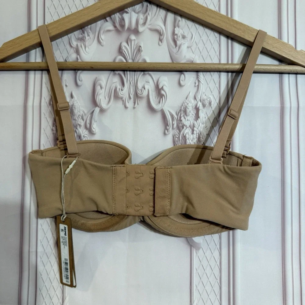 Skims Fits Everybody Strapless Bra In Ochre Size 30B Can Fit 32A NWT $54 - Picture 3 of 6